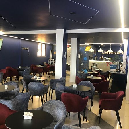 Vila Al2 Durrës Zewnętrze zdjęcie